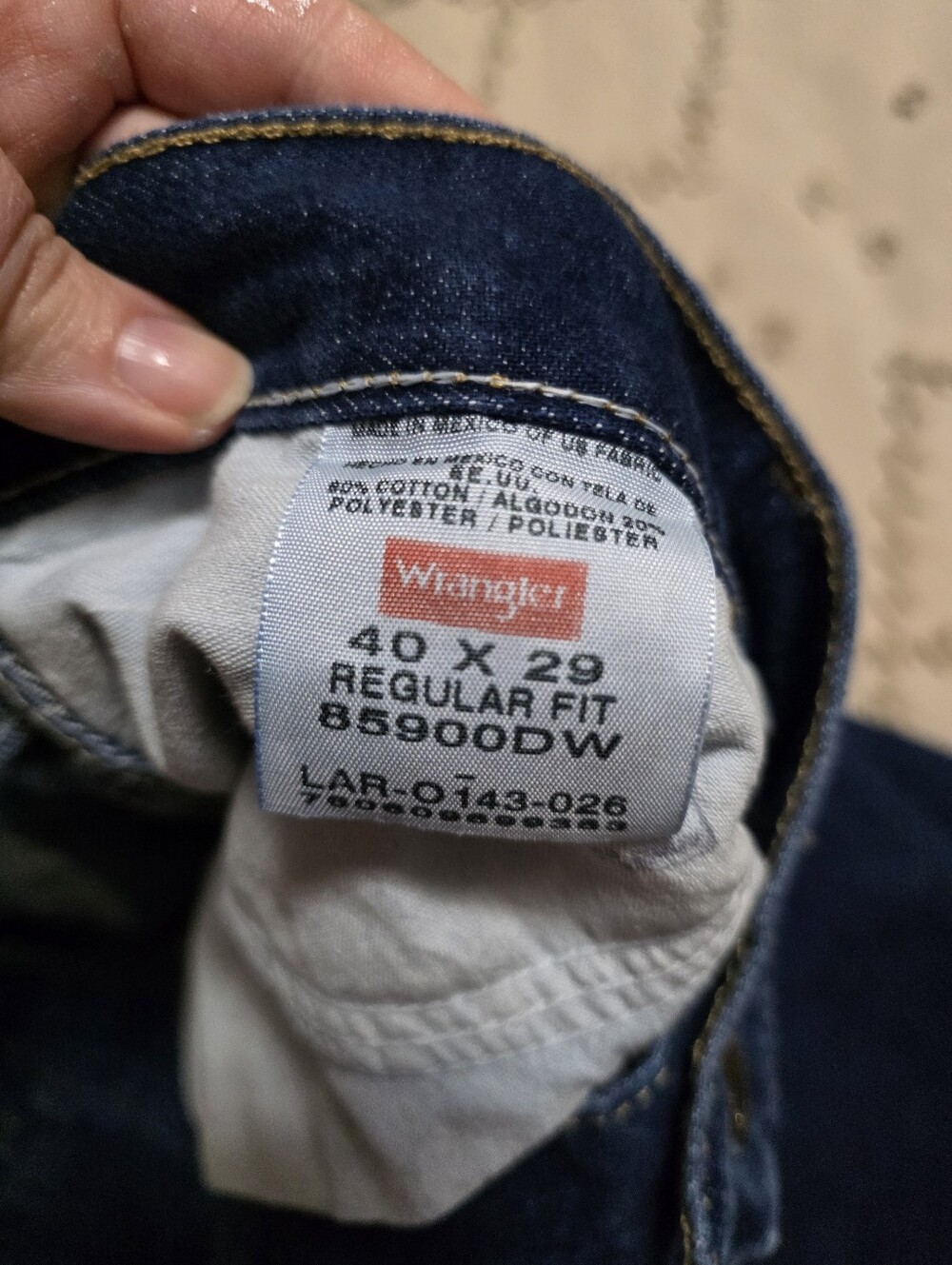 Mens WRANGLER Relaxed Fit Jeans 40x29 - Picture 4 of 4